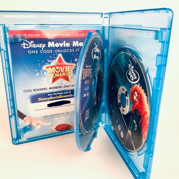 Brave Blu ray and dvd - Picture 3 of 5